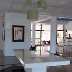 Amore Apts Hotel Paralimni